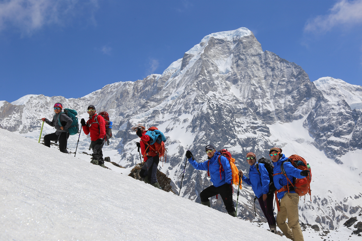 Climbers including Maya Gurung on The top of Jugal Peak