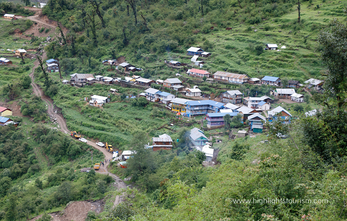 An earthquake ruined tourists destination