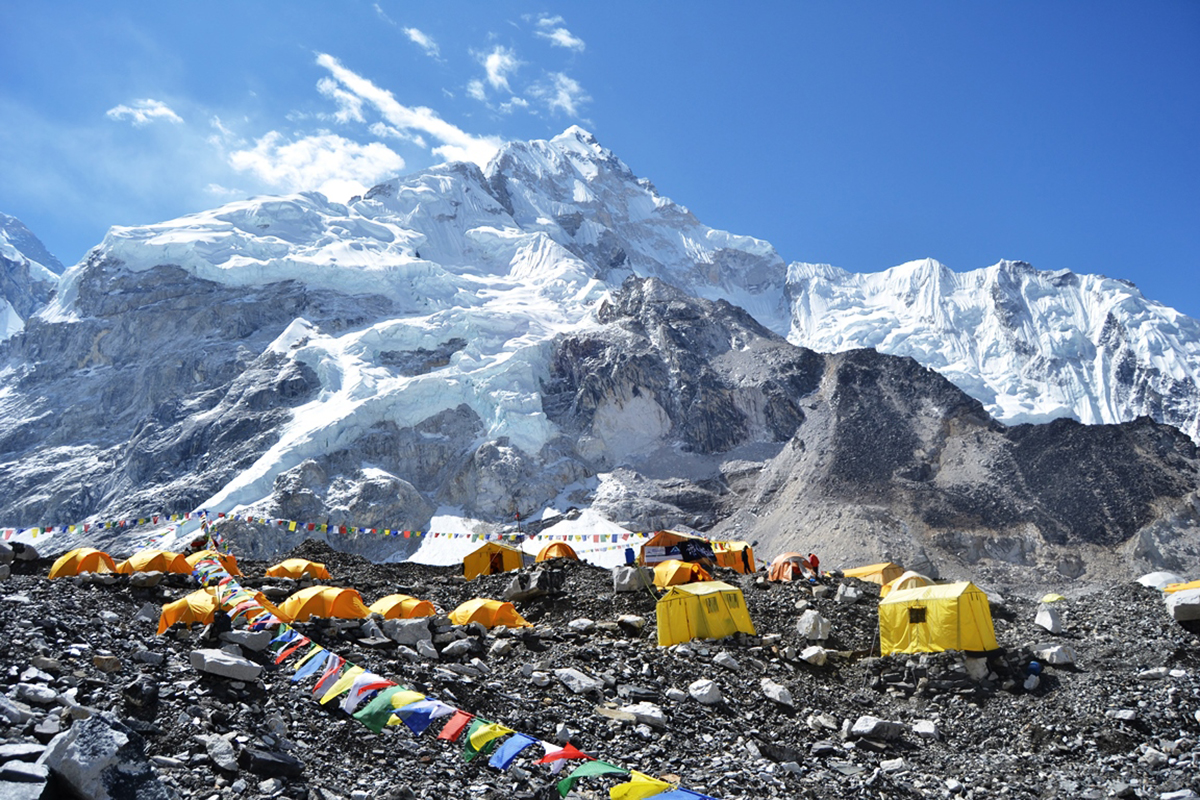 Can You Stay At Everest Base Camp